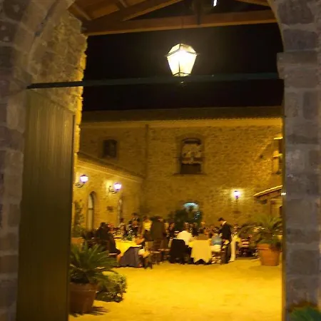 Tenute Gigliotto - - Wine - Agriturismo